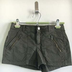 Hinge Olive Green Shorts Size 0
